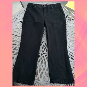 Black Gloria Vanderbilt Jeans